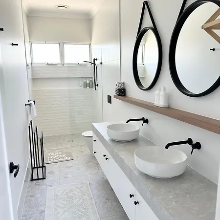 Cute Annexe - Close To Manly Marina Brisbane Exterior photo
